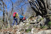 Anello Monte Ocone (1410 m) e Corna Camozzera (1452 m) dal Pertus (1300 m) l’8 aprile 2017 - FOTOGALLERY